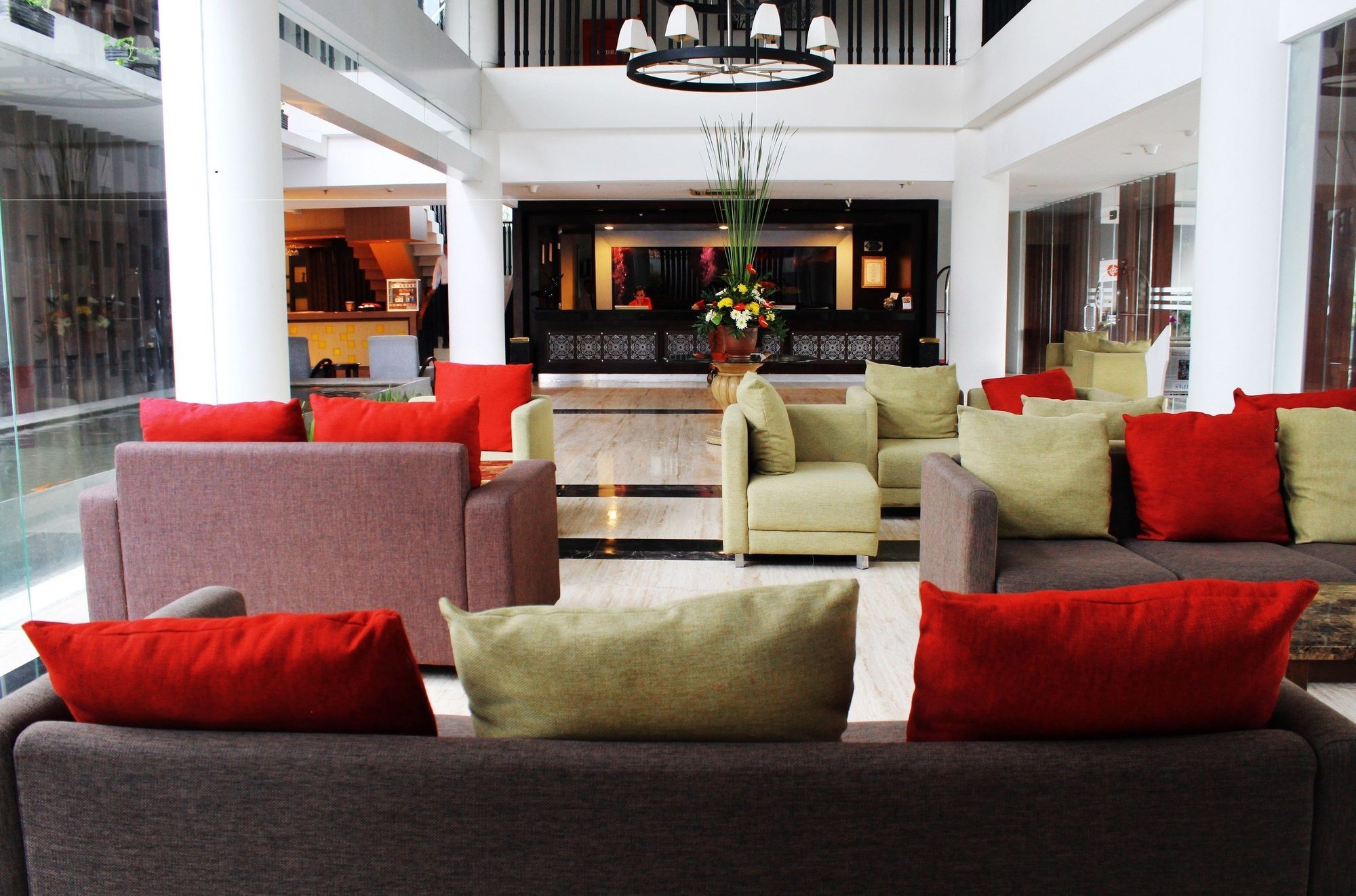 Luxury Malioboro Hotel Γιογκιακάρτα Εξωτερικό φωτογραφία