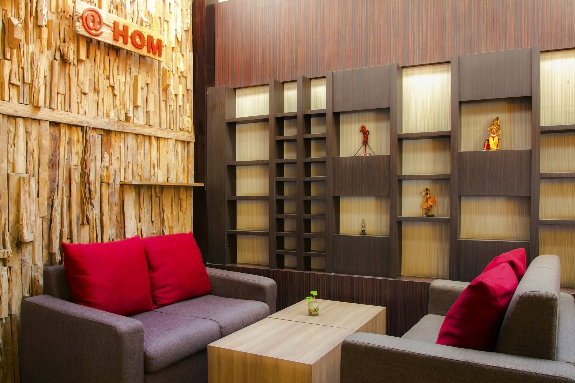 Luxury Malioboro Hotel Γιογκιακάρτα Εξωτερικό φωτογραφία